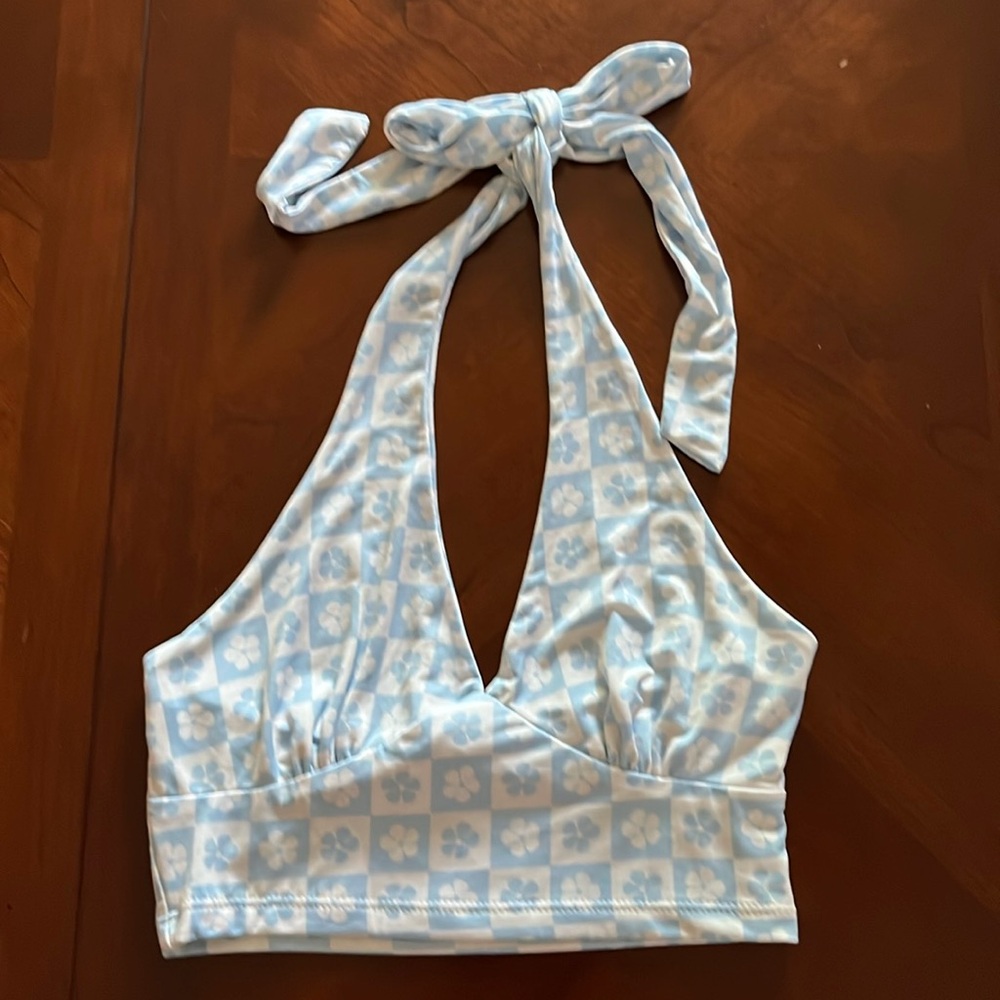 RSQ HALTER TOP BLUE WHITE FLOWER